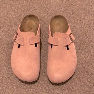 Birkenstock Boston in Pink Suede